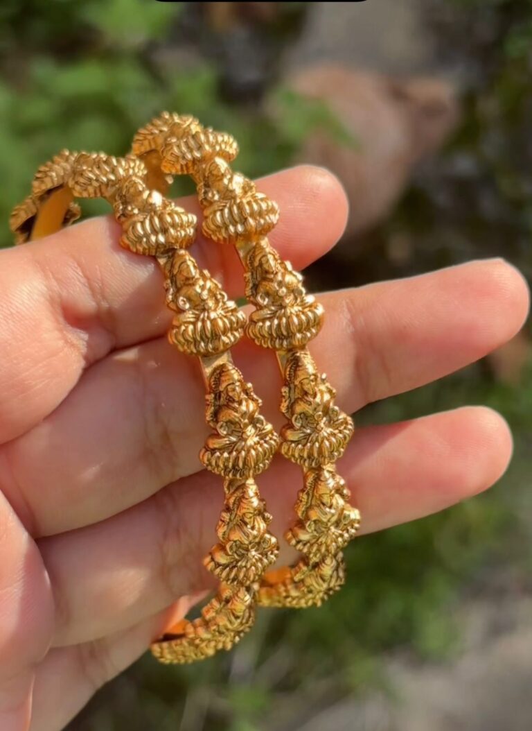 Antique Devi Bangle